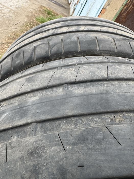 Продам Шины б/у 275 40 R20