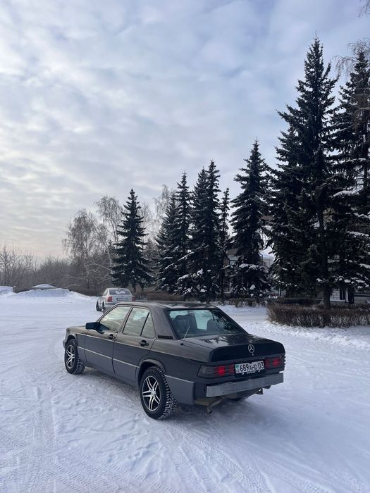 Продам Мерседес 190