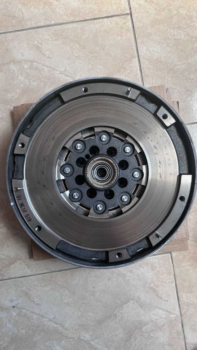 маховик LUK w211 w203 200 cdi 220 cdi 2.2 cdi