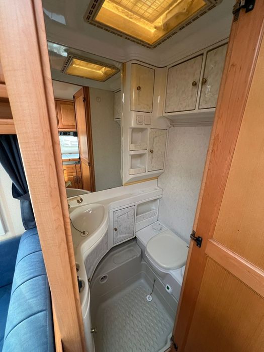 Rulotă Hobby Exclusiv 440 # 4-5 Persoane # Boiler# Stare Foarte Bună #