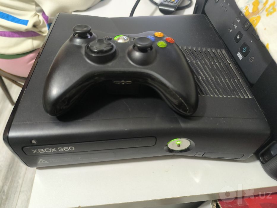Xbox 360 slim model 1439