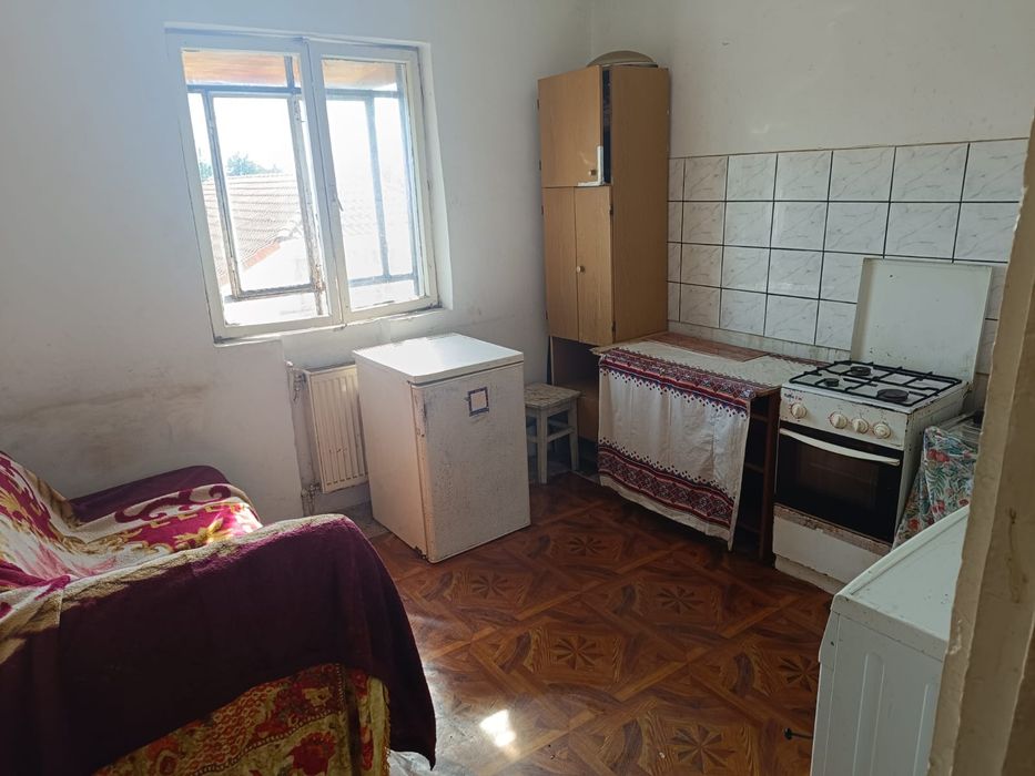 Garsonieră de închiriat