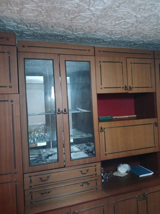 Продам  советскую стенку