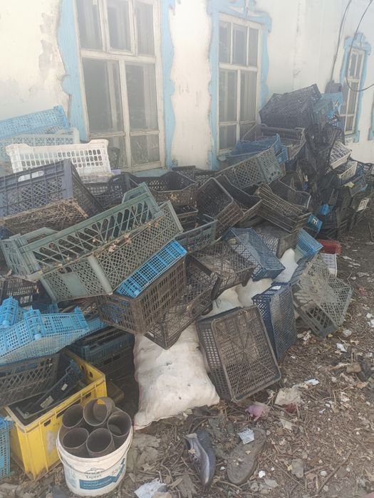 Пласмасовые ящики бу