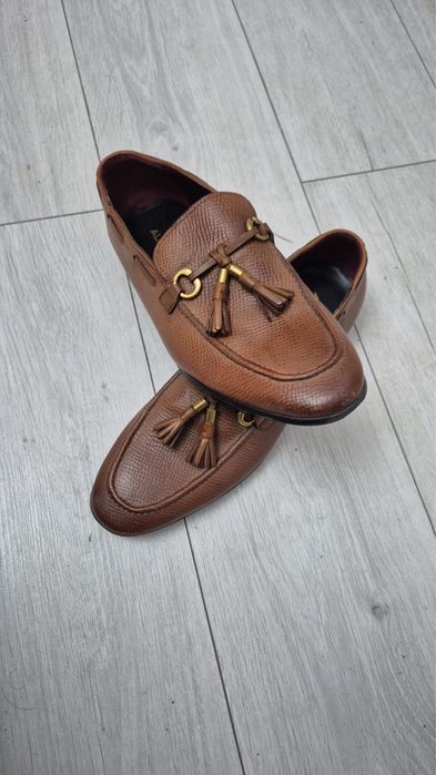 Продам Брендоваю обувь