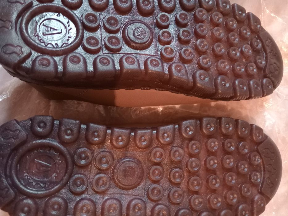 Продам обувь макасы