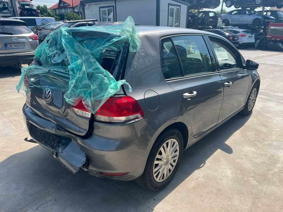 Vw golf 6 2010 1.4 benzina Avariat deplasabil