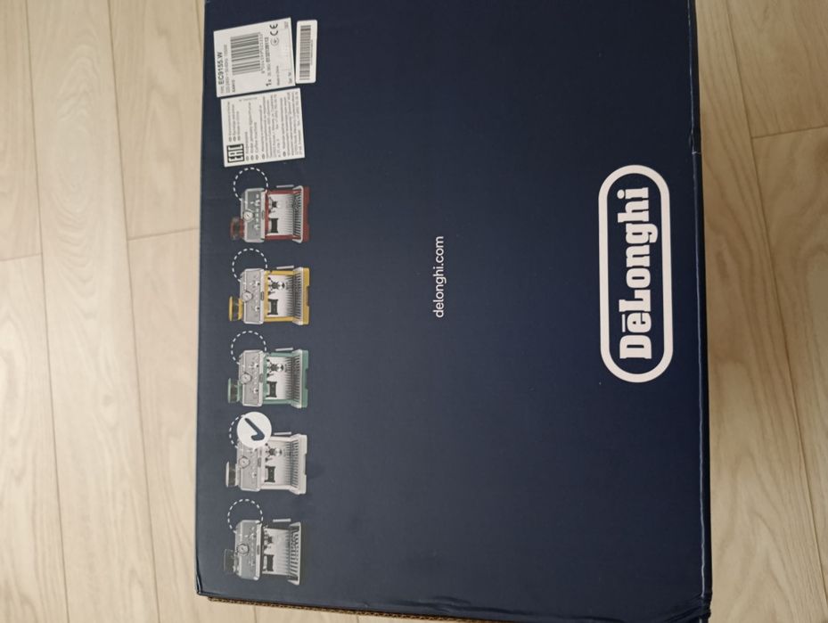 Vând aparat de cafea DeLonghi