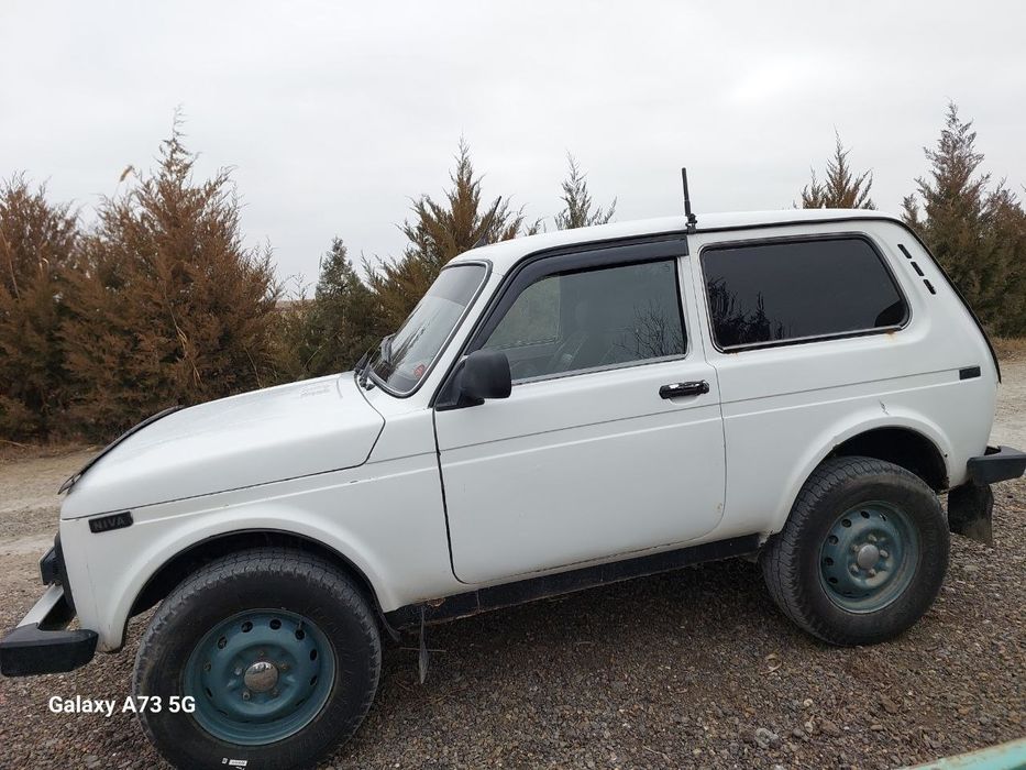 Лада нива 4×4 сотилади