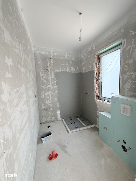 Casa nouă individuala cu 4 camere și mansardă în Bragadiru