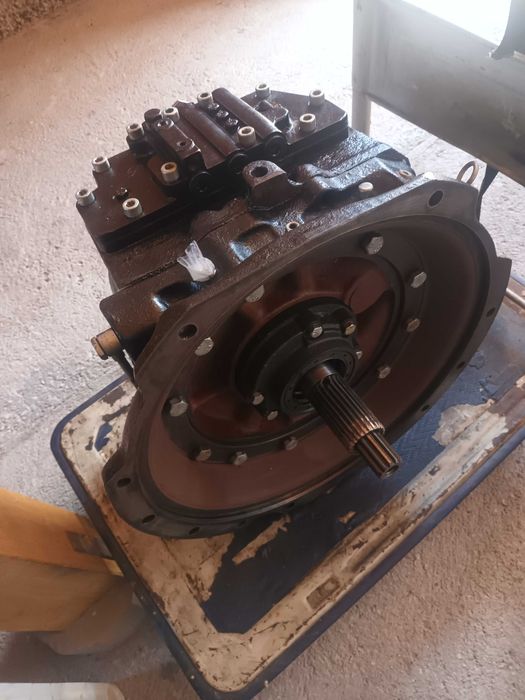 Продавам рециклирано ХДП 6860 за български мотокар