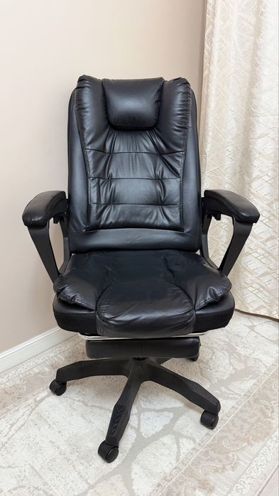 Продам коженную креслу