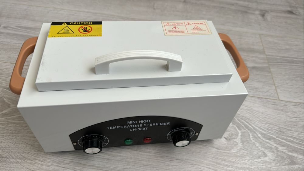 Стерилизатор  для маникюра