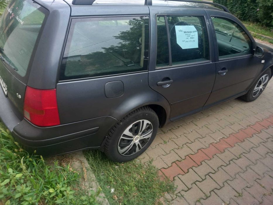 Volkswagen Golf 2002 benzină, 1.186 € — imagine 3