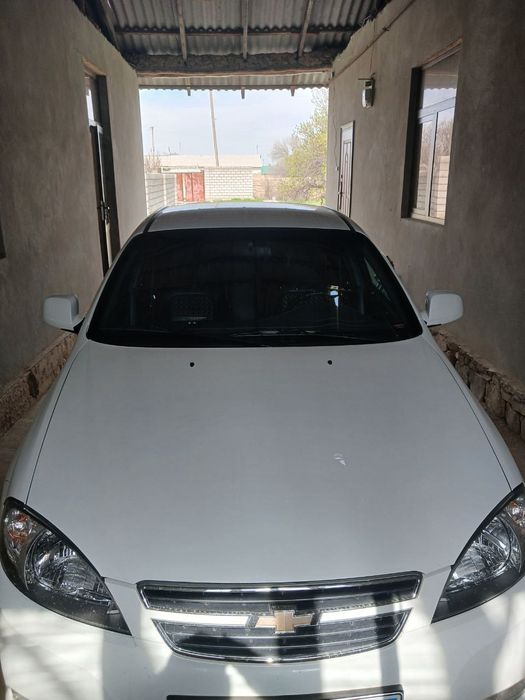 Gentra srochni sotiladi