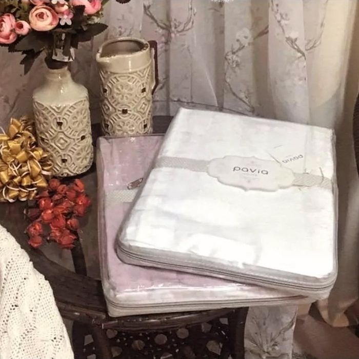 Продаю скатерть Pavia