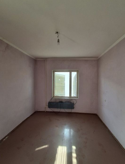 Сергели 1 1/3/5 2"3 балкон средний ремонта 42000