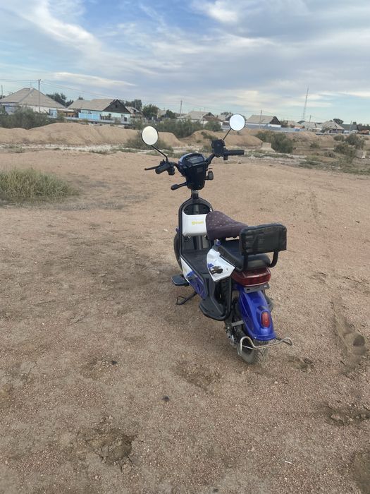 Есть гарантия имеется