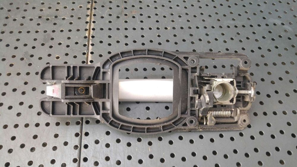 Maner usa stanga spate audi a2 8z0 153352010