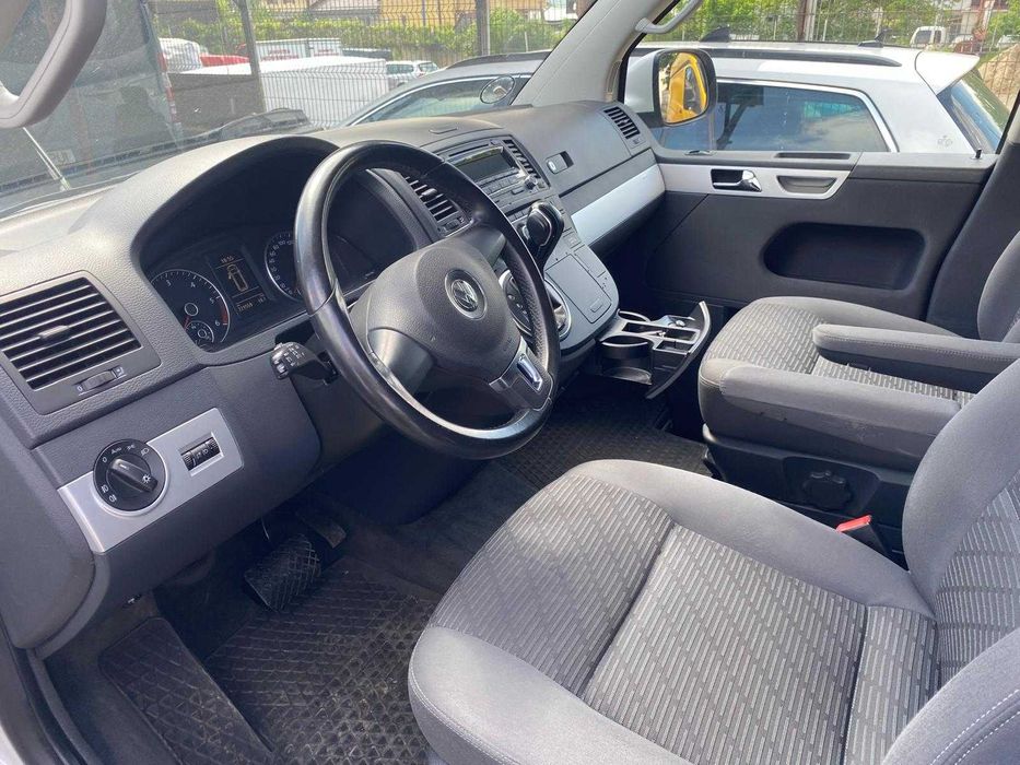 Volkswagen Multivan Lang 4x4, DSG, an 2014, 220000 km, neinmatriculat Ro