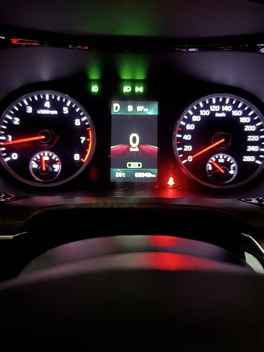 Kia k5 2022 pozitsa 3 sotiladi