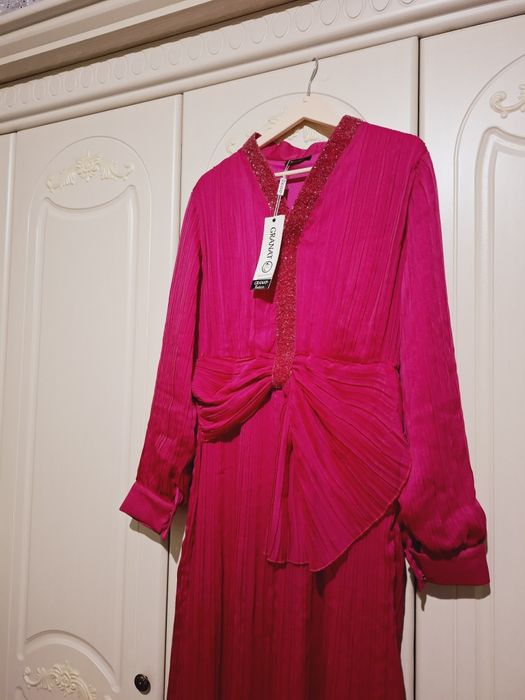 Турецкое платье малинового  цвета