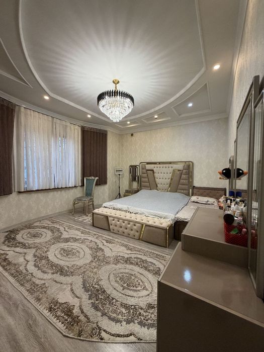Сергели Дом продается 7 ком