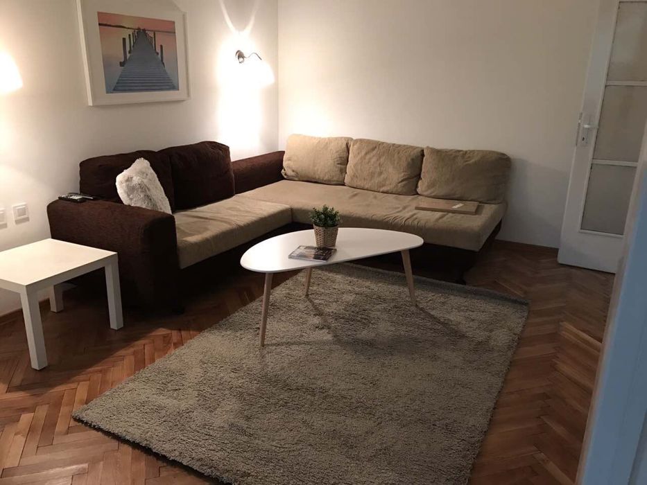 Дава се под наем Тристаен апартамент в София, Център - 87 кв.м за 867 € - Снимка #11