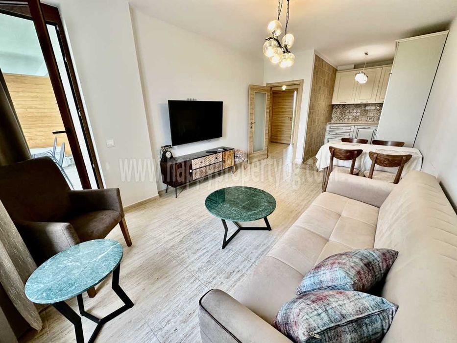 Продава се Двустаен апартамент в Ахелой - 68 кв.м за 1133 €/кв.м - Снимка #5