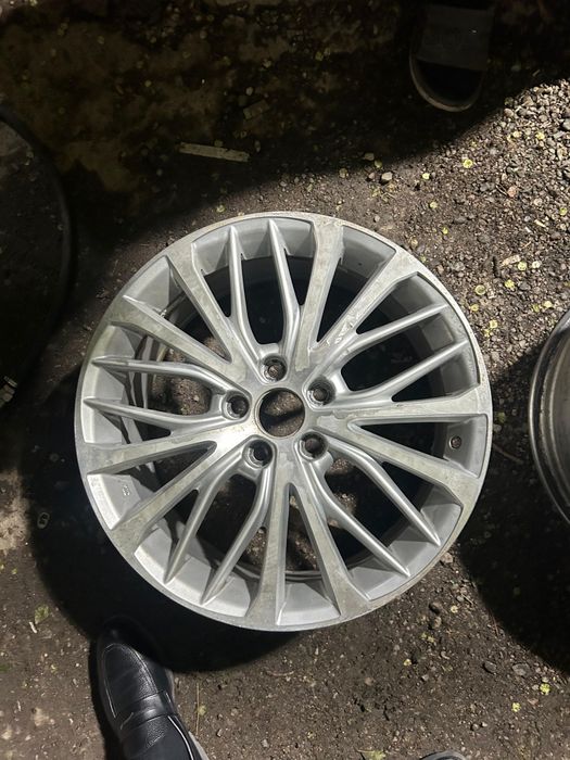 Камри 70 оригинал 18размер