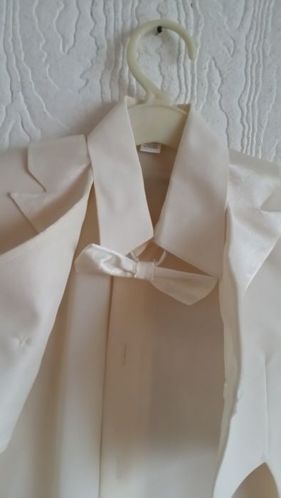 Дрехи за момче от една до пет годинки нови