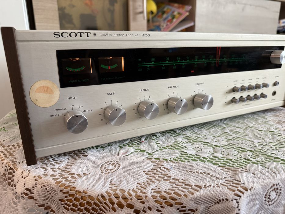 Scott R75S ресивър