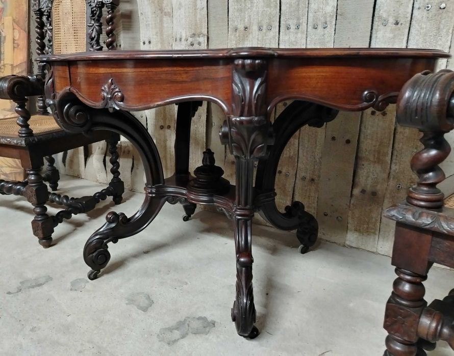 REDUCERE - Masa veche din lemn de mahon, Belgia