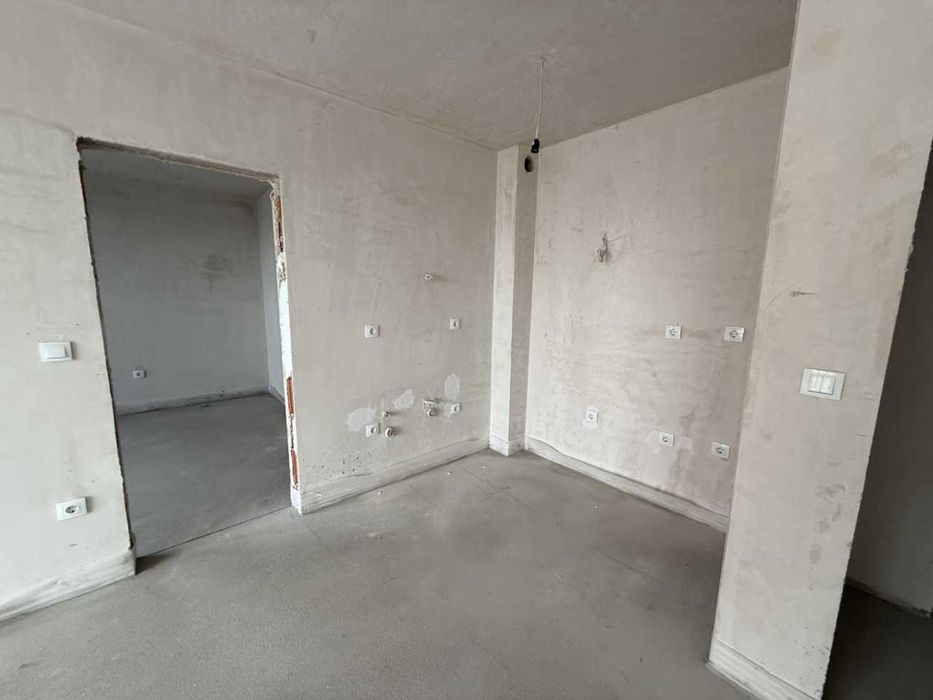 Продава се Двустаен апартамент в Пловдив, Гагарин - 67 кв.м за 914 €/кв.м - Снимка #4