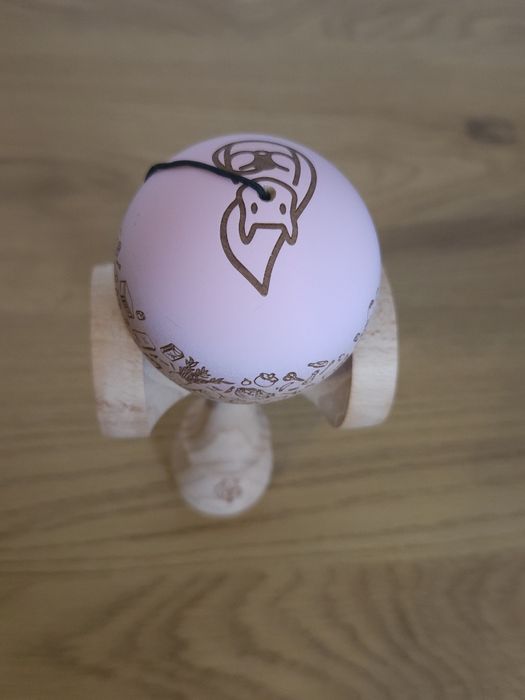 Kendama Miguel Kitchen Erraticsquirrel Roz