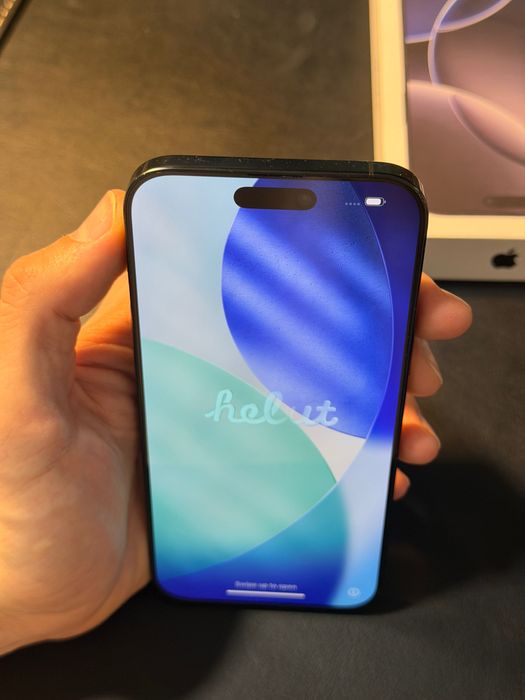 vand iphone 16 pro max 256gb black titanium + husa piele