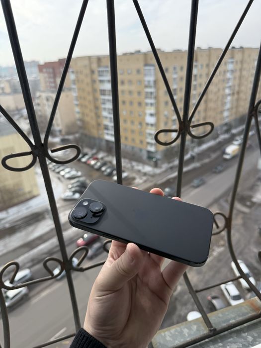 Iphone 15 128гб 90% / Айфон 15 128гб 90%