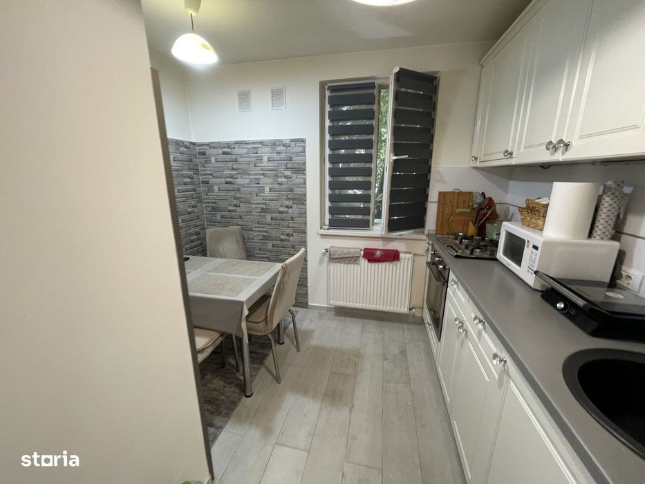 Apartament 4 Camere Raul Doamnei | Renovat Nou | Bloc Reabilitat
