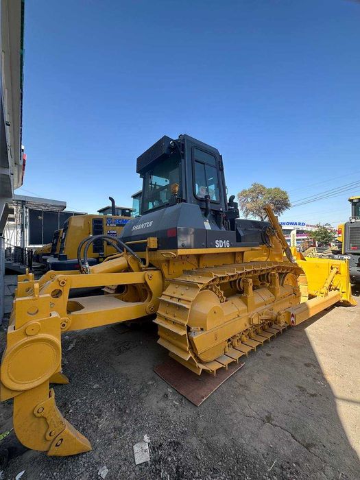 Бульдозер ShanTui SD16 с рыхлителем  2025й