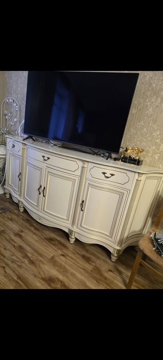 Тумба под телевизор