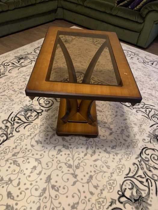 Продам журнальный столик