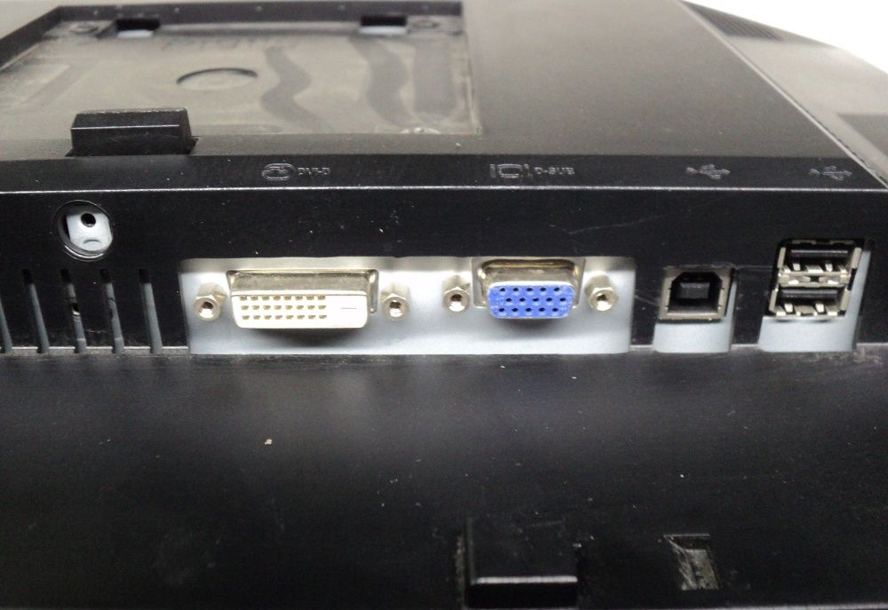 Monitor PC 19" LED DELL CODE: P1911 Giroscopic si rotativ 19 inch LED