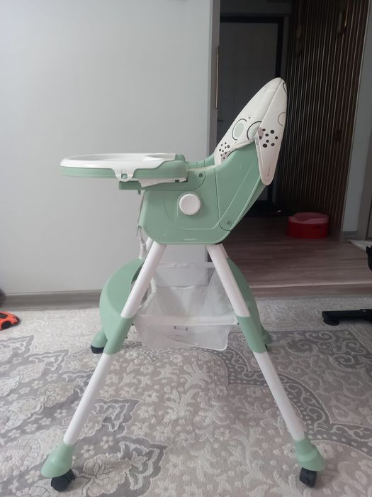 Детское  кресло  для питания