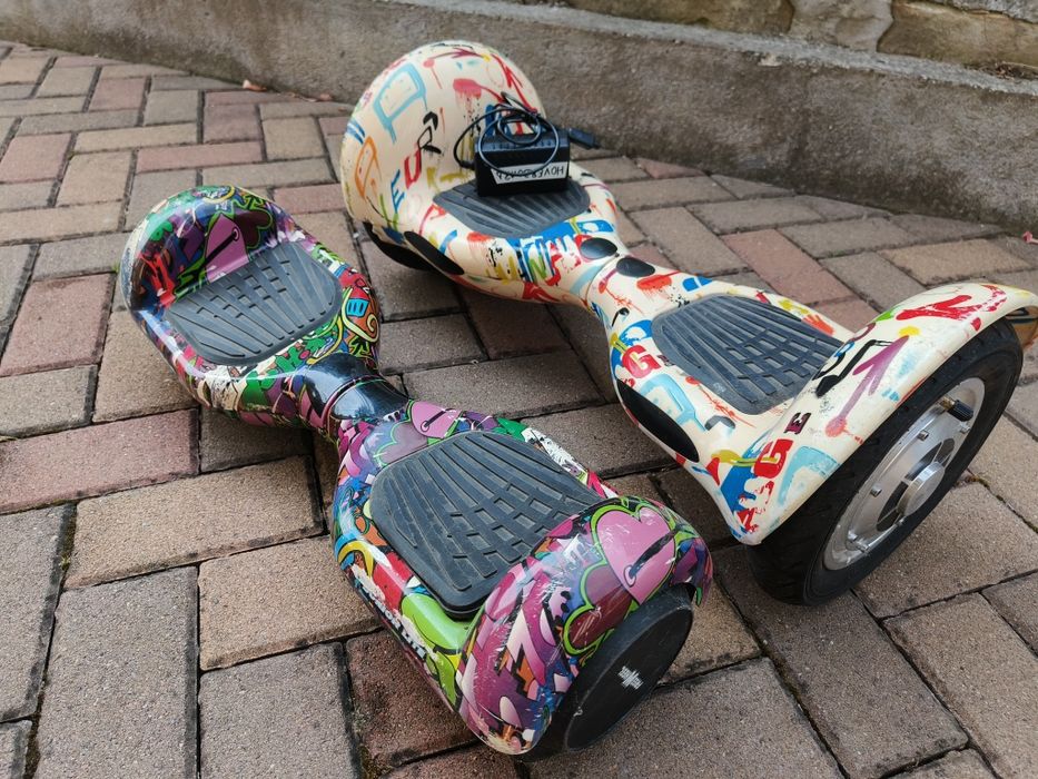 Hoverboard roti gonflabile.