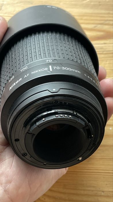 Продам объектив Nikon 70 - 300 mm
