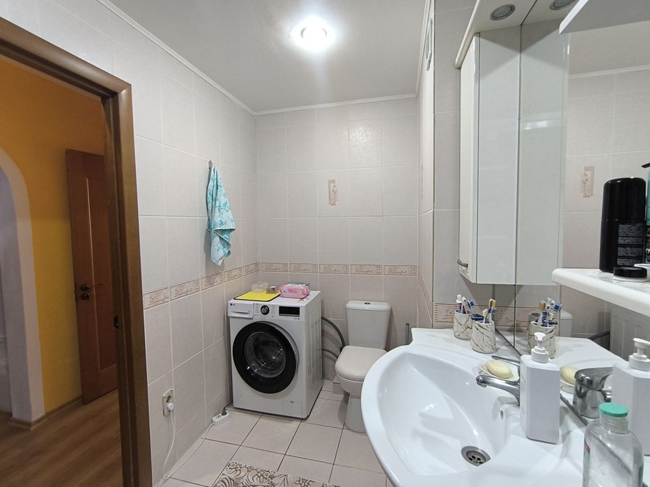 Продадим квартиру евротрешку в 6м мкр