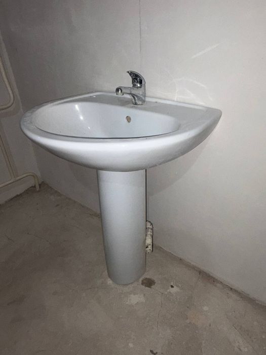 Продам раковину бу