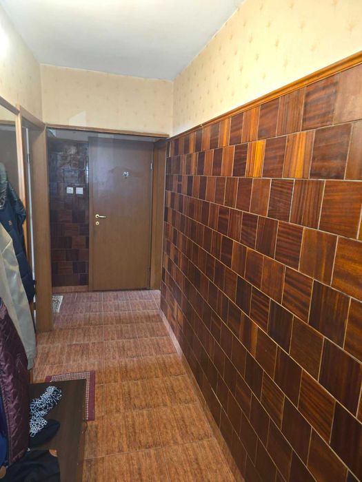 Двустаен апартамент във Връбница 1