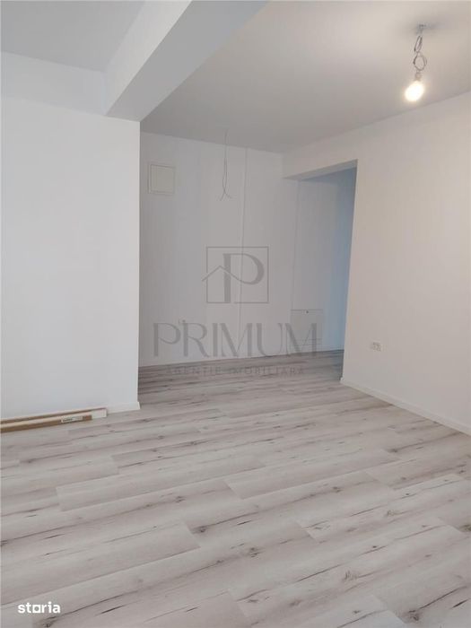 Apartament 2 camere - balcon - loc de parcare inclus - finalizat — fotografia 3