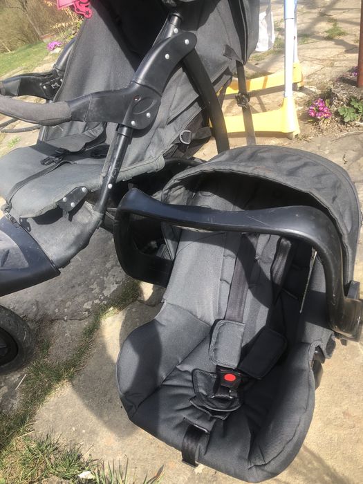 Детска количка от Англия,Mercedes Amg-шапка